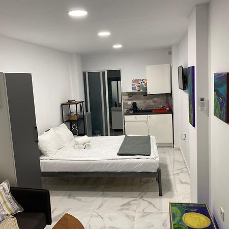 Nirvana Comfort Apartments 2 Солун Екстериор снимка