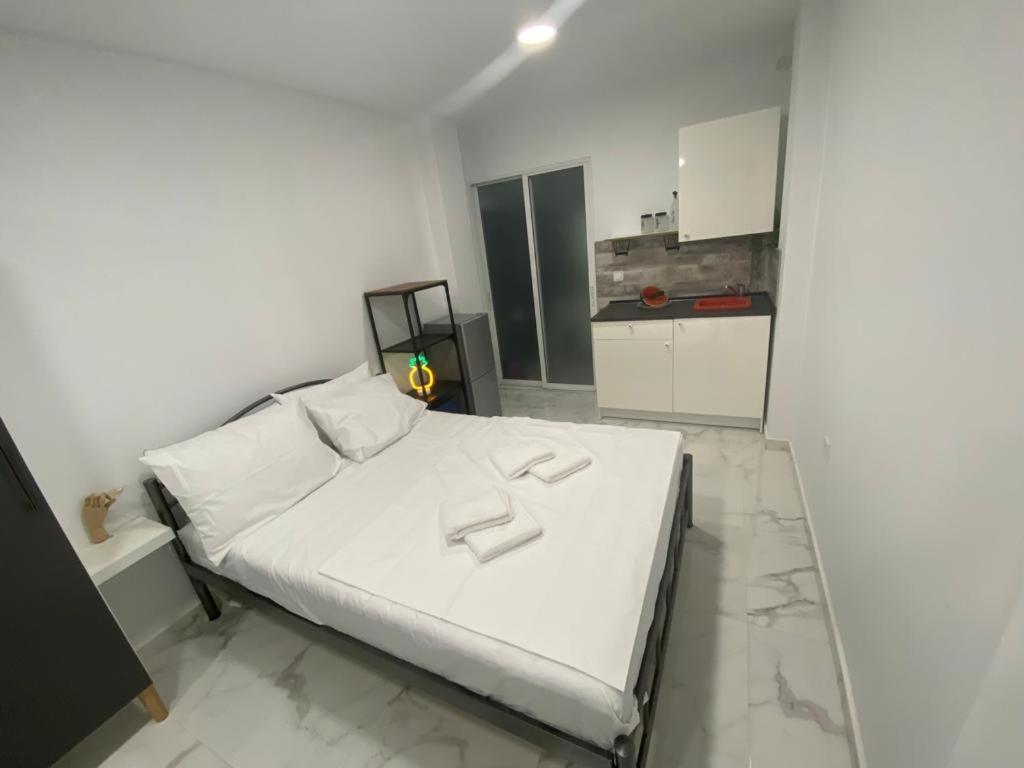 Nirvana Comfort Apartments 2 Солун Екстериор снимка